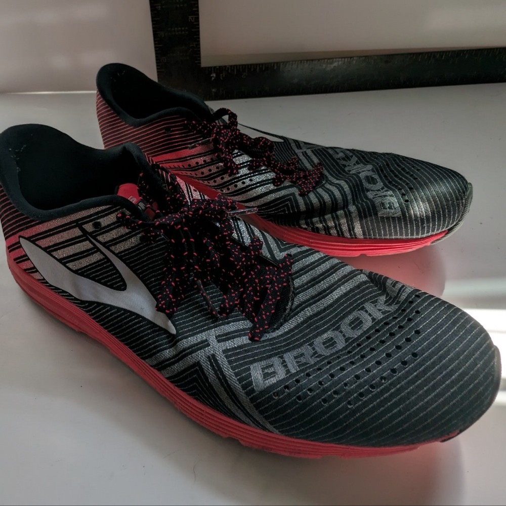 Brooks Hyperion - image 1